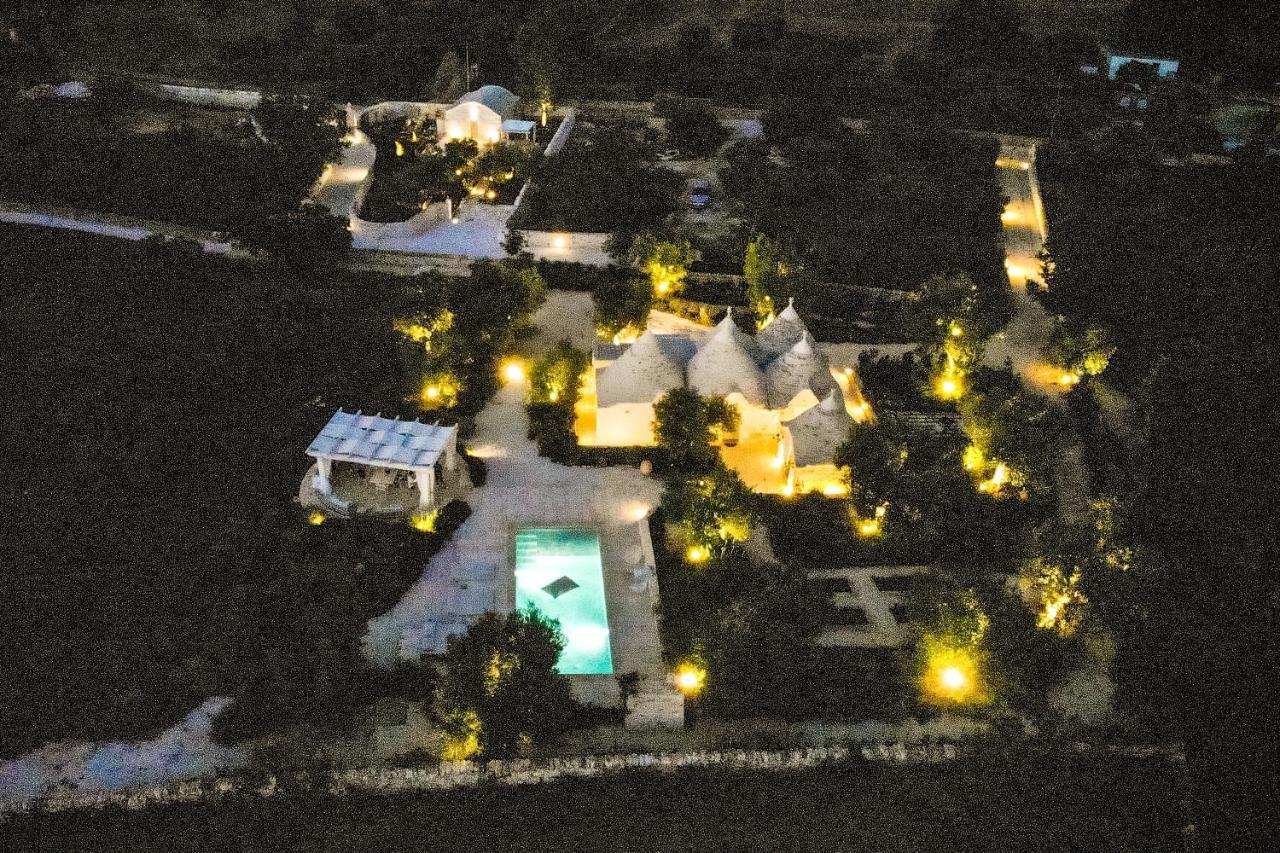 Вилла Trulli Ad Maiora Альберобелло Экстерьер фото
