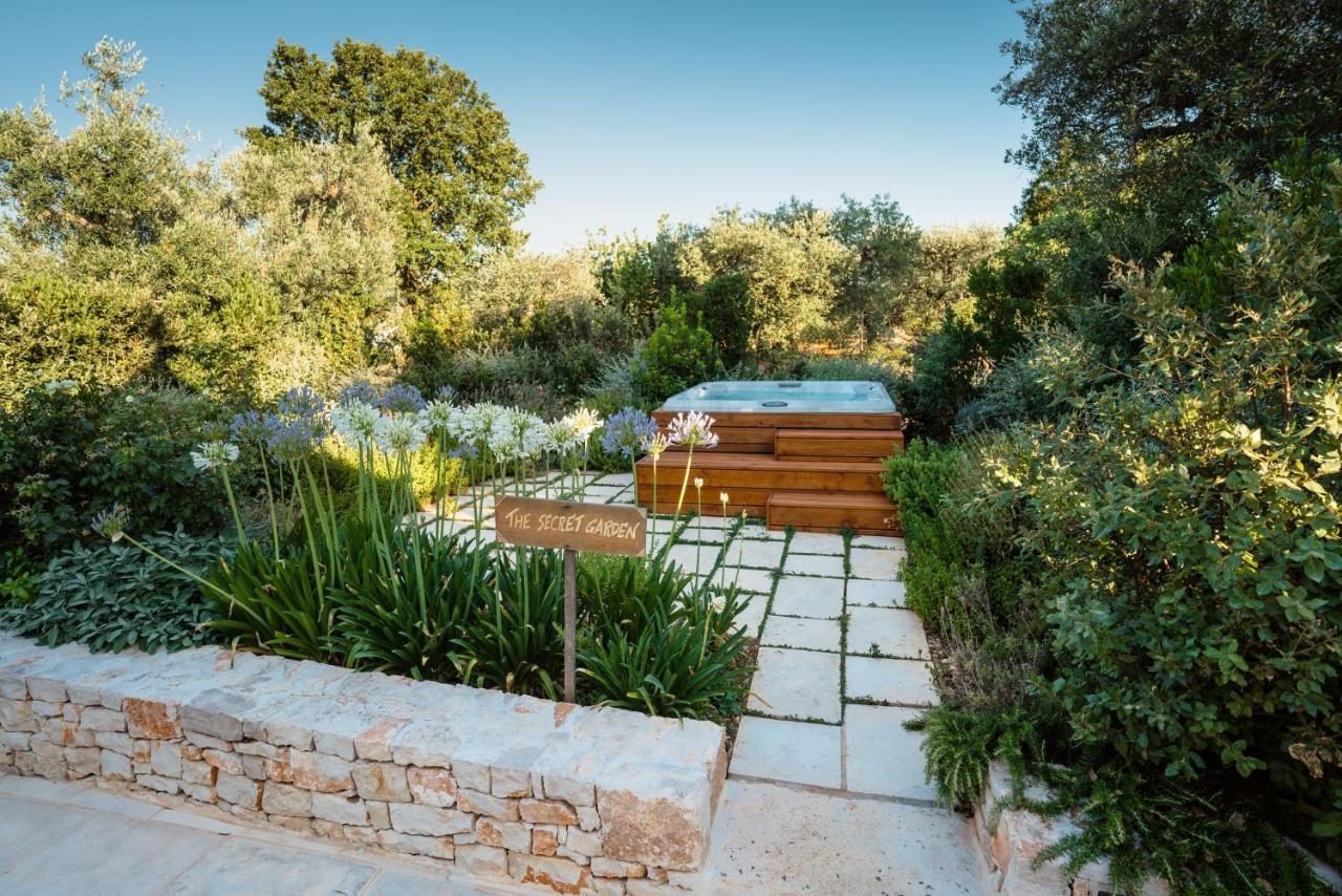 Вилла Trulli Ad Maiora Альберобелло Экстерьер фото